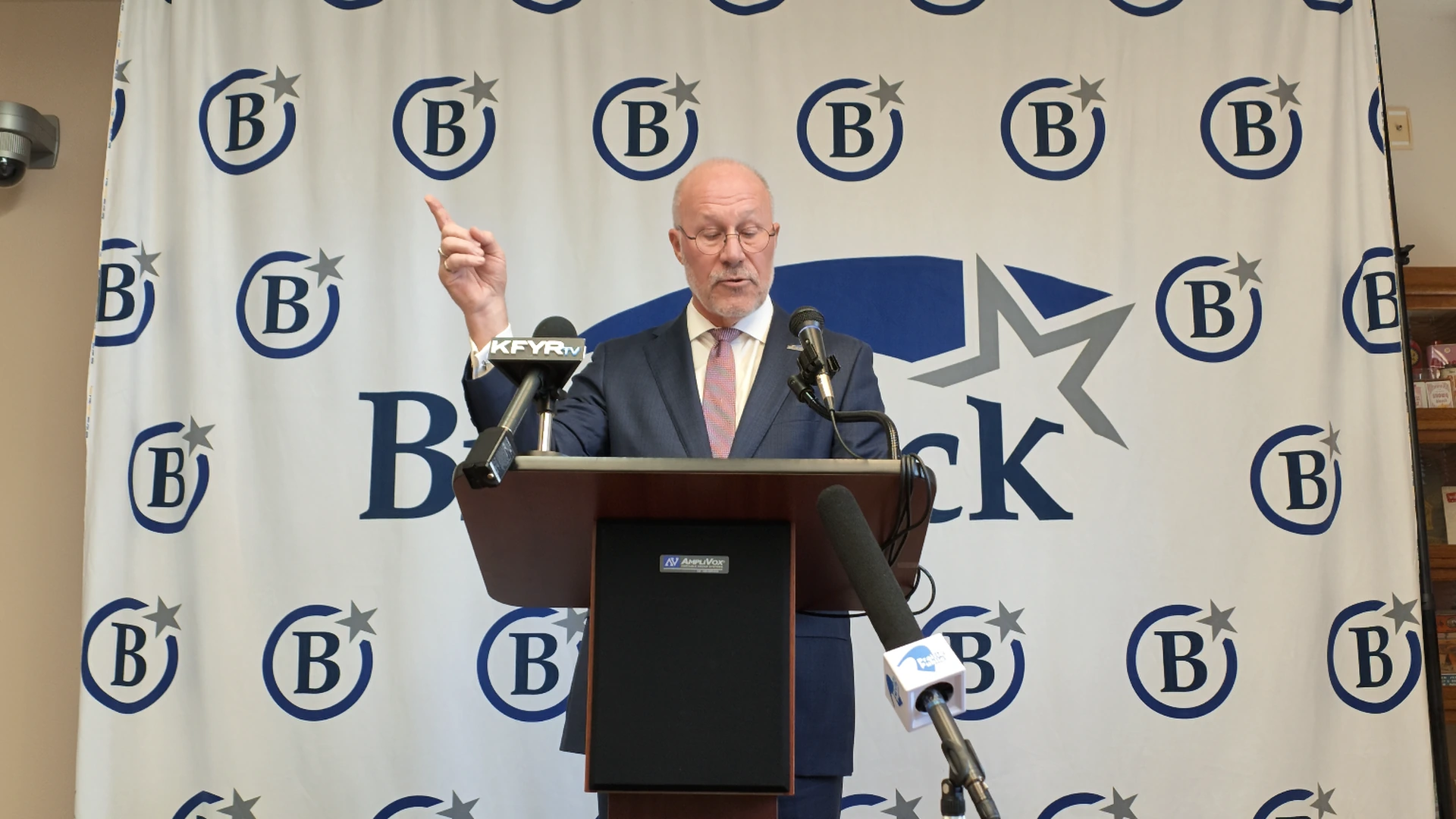 Mayor Proposes Low-Barrier Shelter, Jail Option for Repeat Campers